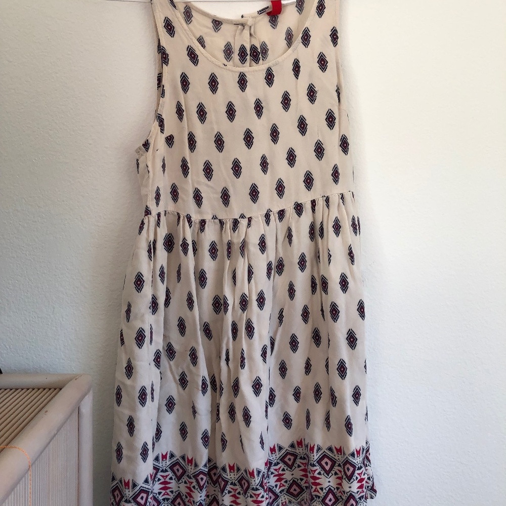 Nice flowy dress
